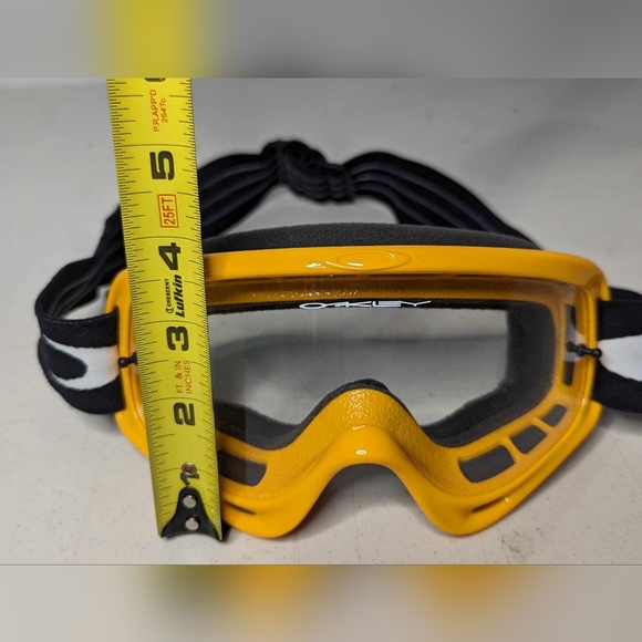 Oakley Adjustable Skiing Goggles - Picture 6 of 9